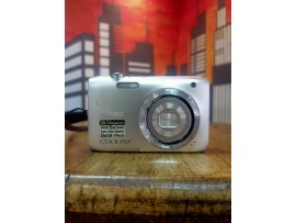 Used..!! Nikon Coolpix S2800